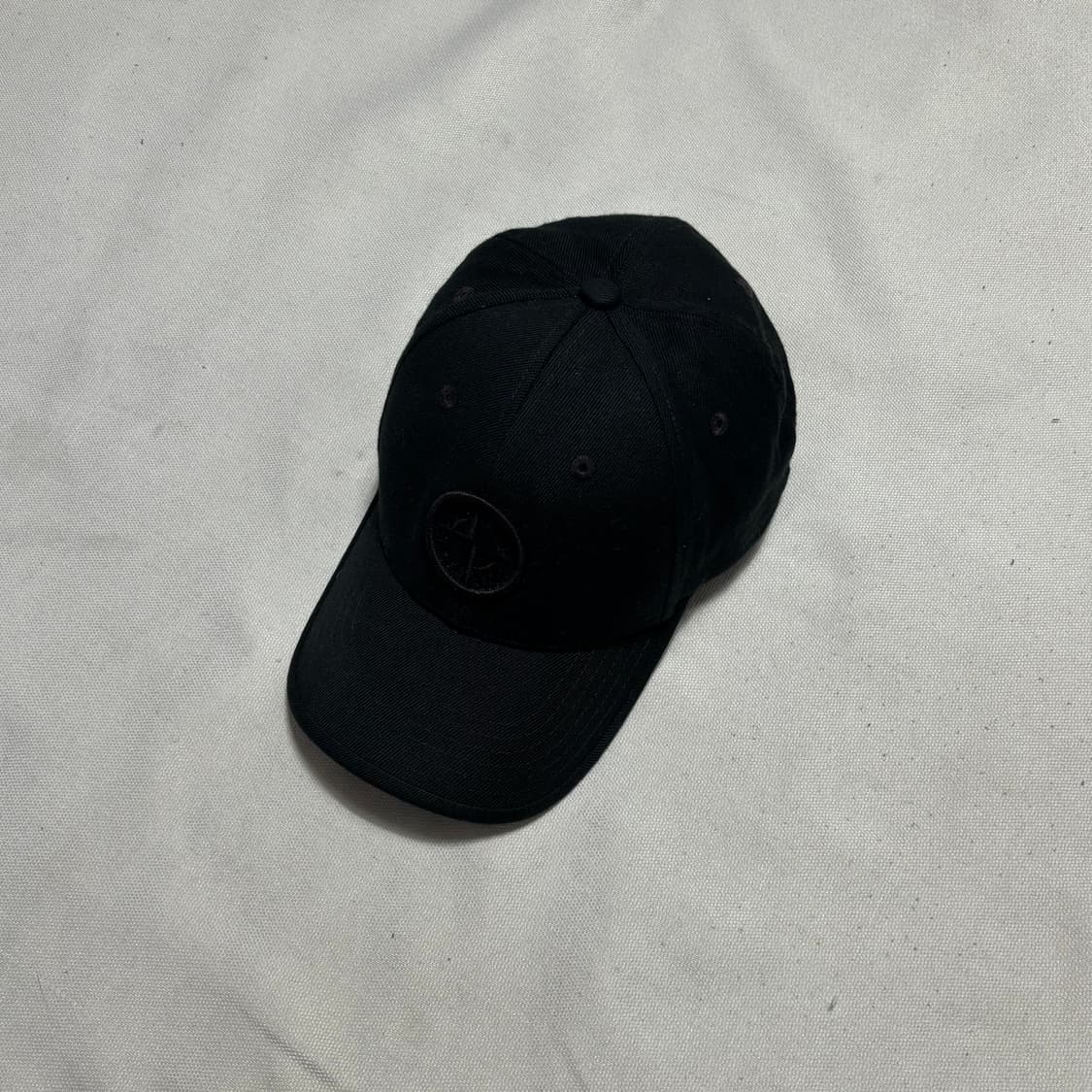 3 스톤아일랜드 블랙 로고 볼캡 상품이미지1