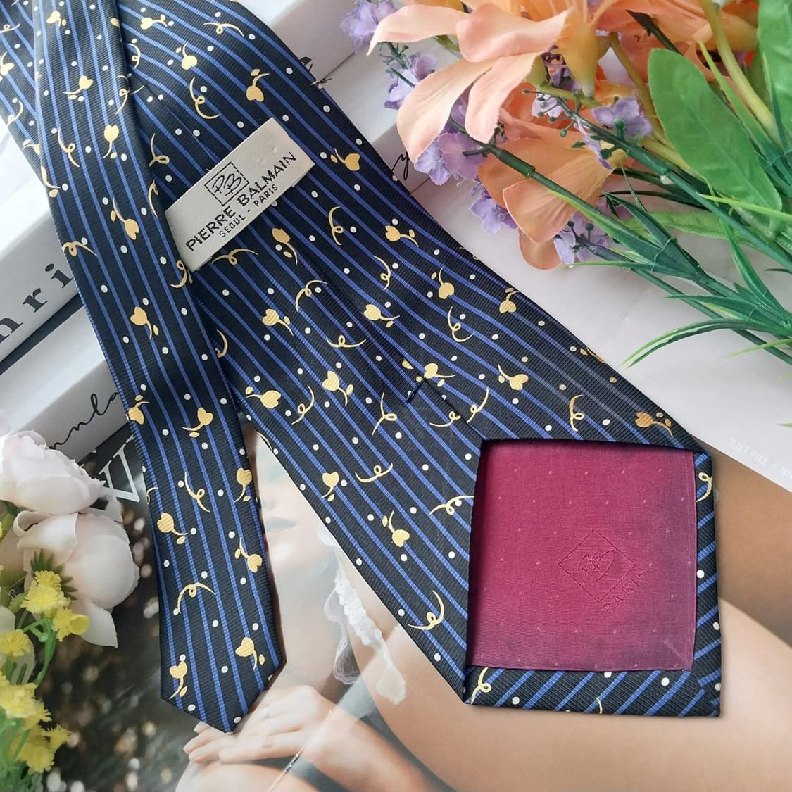 피에르 발망 실크 블랙&블루 플로럴 넥타이 9.7cm A등급 K1286
 상품이미지5