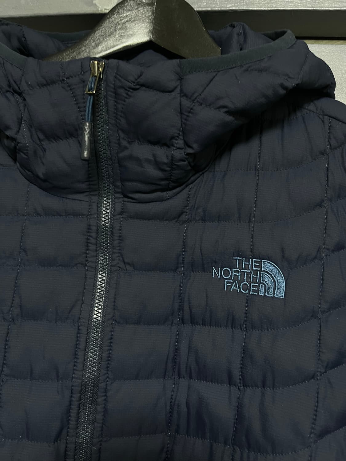 xxl)노스페이스 써모볼 경량패딩 네이비 상품이미지2