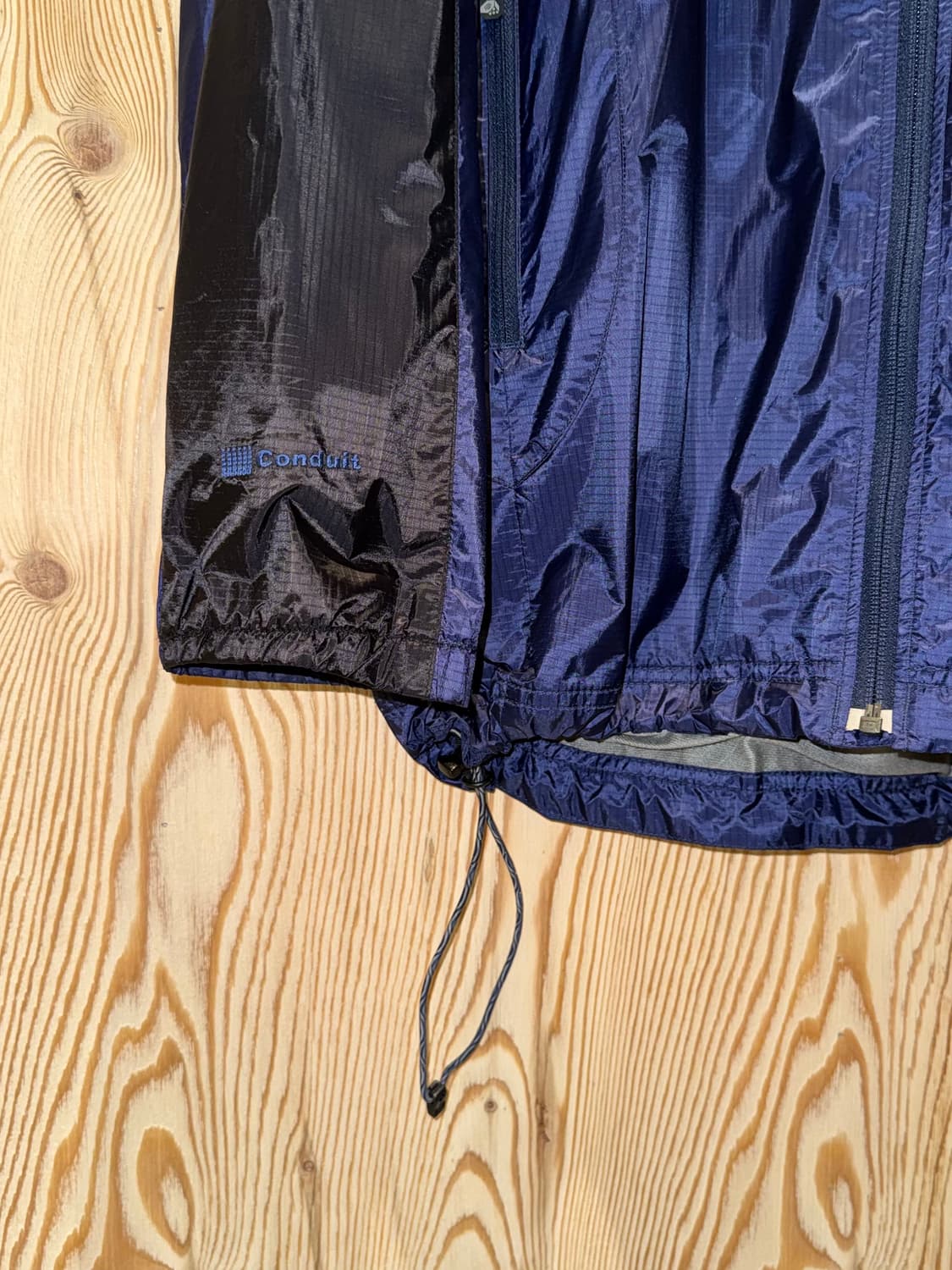 마운틴 하드웨어 윈드브레이커  상품이미지5