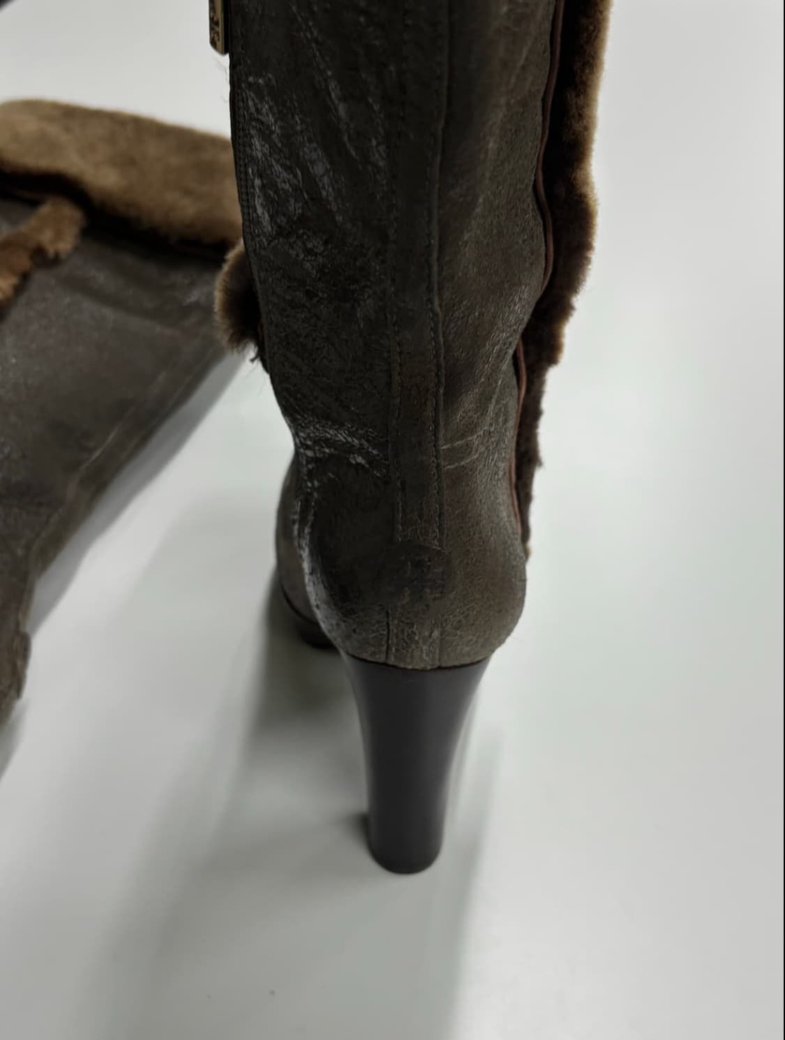 토리버치 시어링 롱부츠 상품이미지9