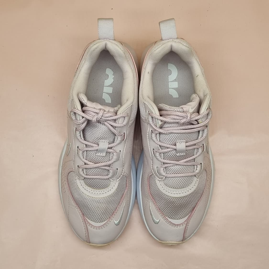 나이키 에어맥스 베로나 여성운동화235 상품이미지2