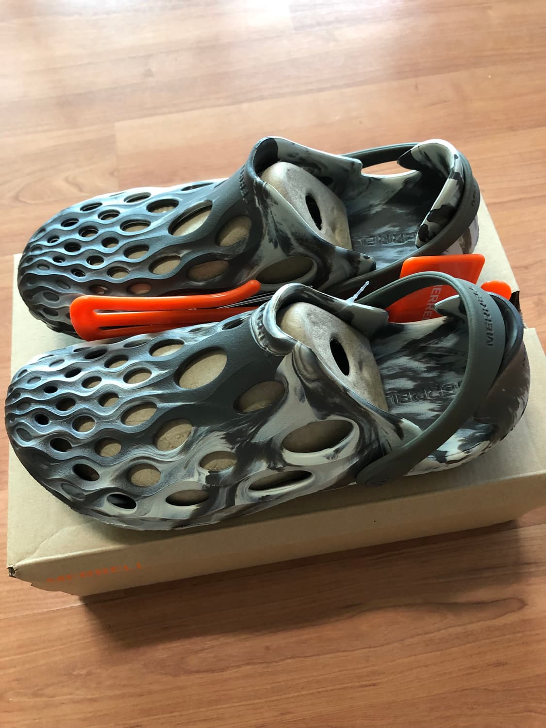 [260] 머렐 하이드로 목 볼더 상품이미지1