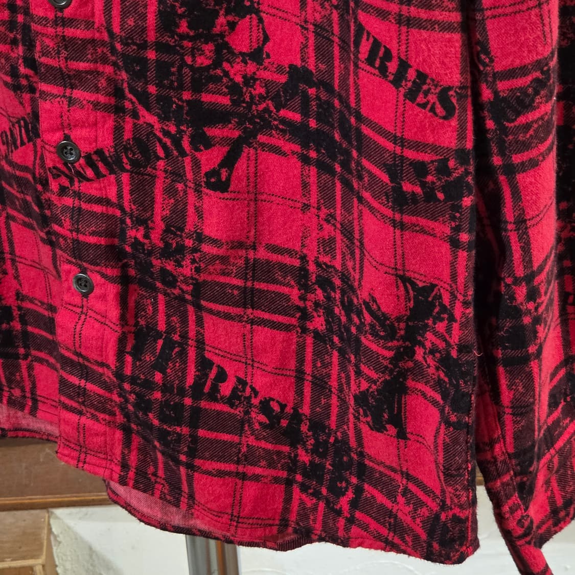 JPN 펑크 스컬 패턴 레드 셔츠 상품이미지4