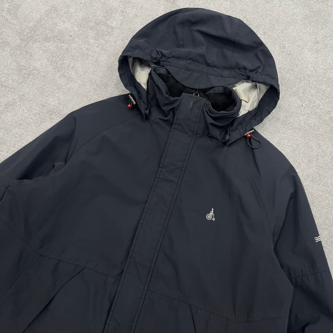 100 빈폴 블랙 고어텍스 후드 자켓 상품이미지2