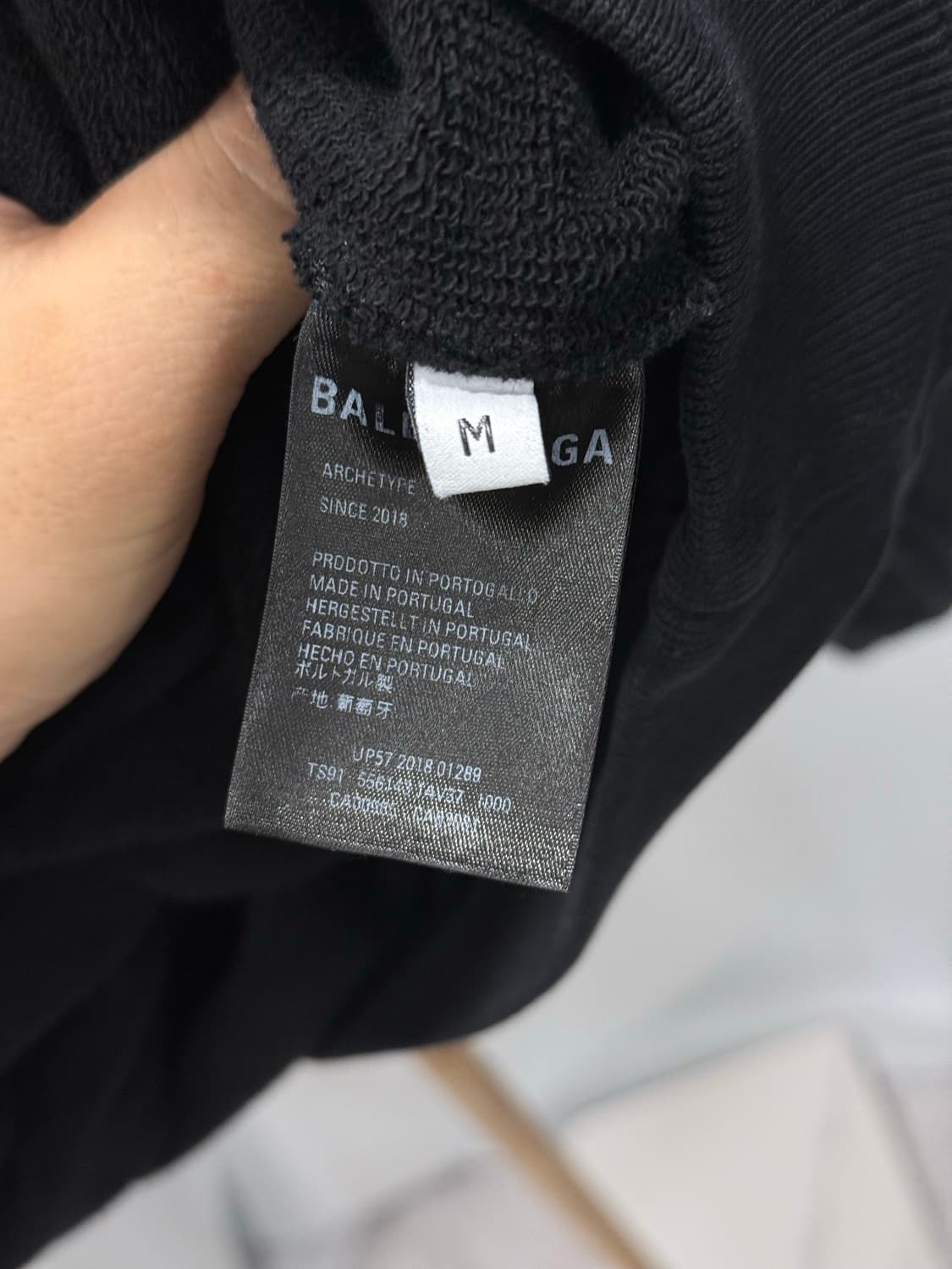 발렌시아가 백로고 후드티 M 상품이미지4
