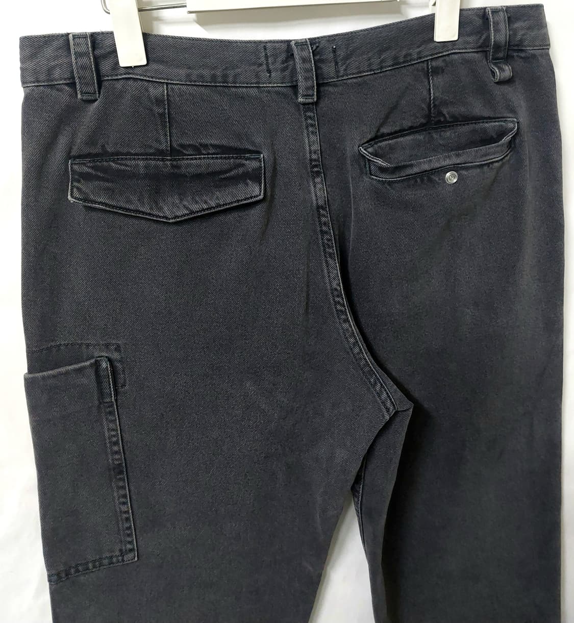 COS 코스 가먼트다이 카고 데님 36 상품이미지5