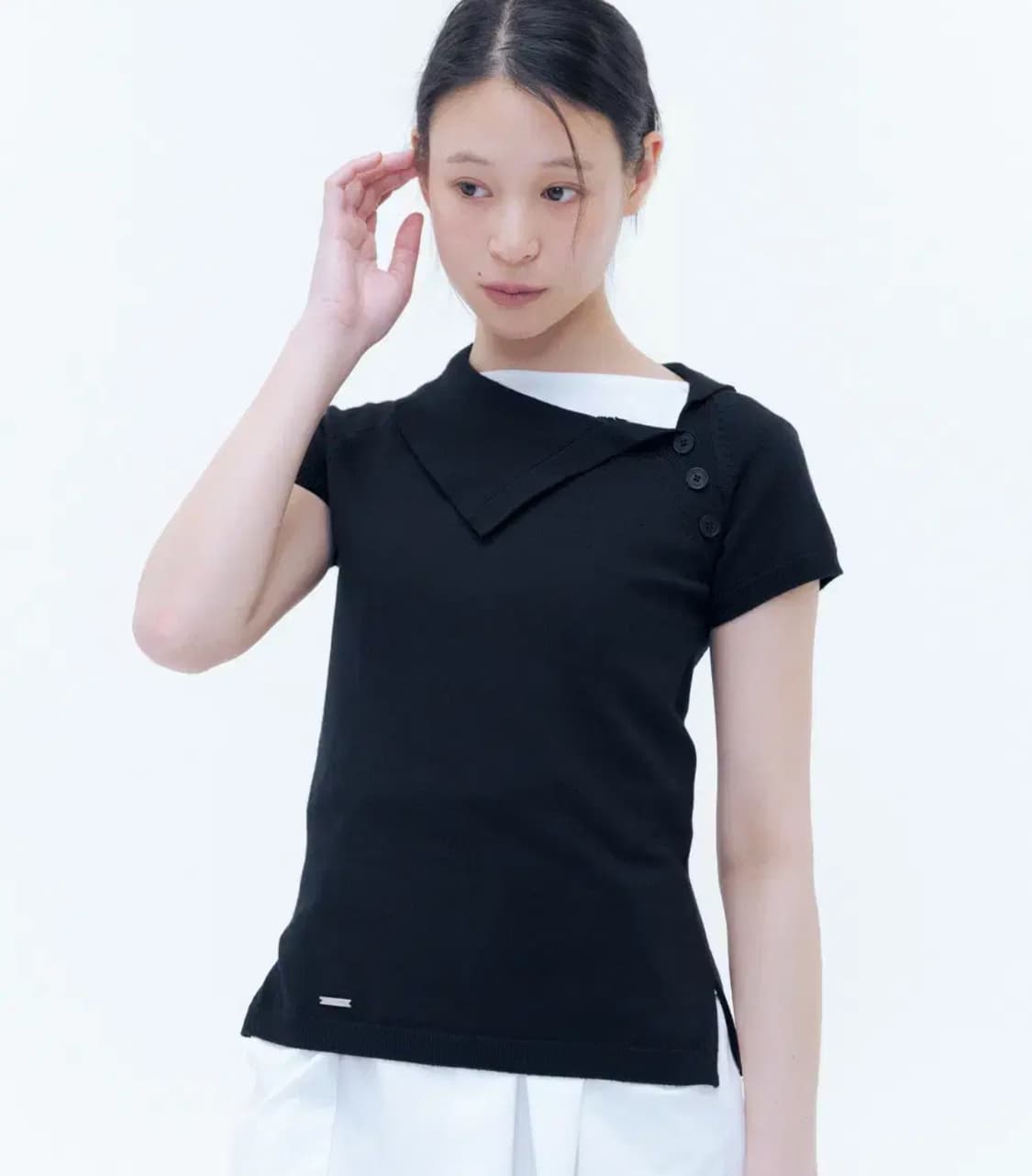 미세키서울 button flip knit top Black 상품이미지1