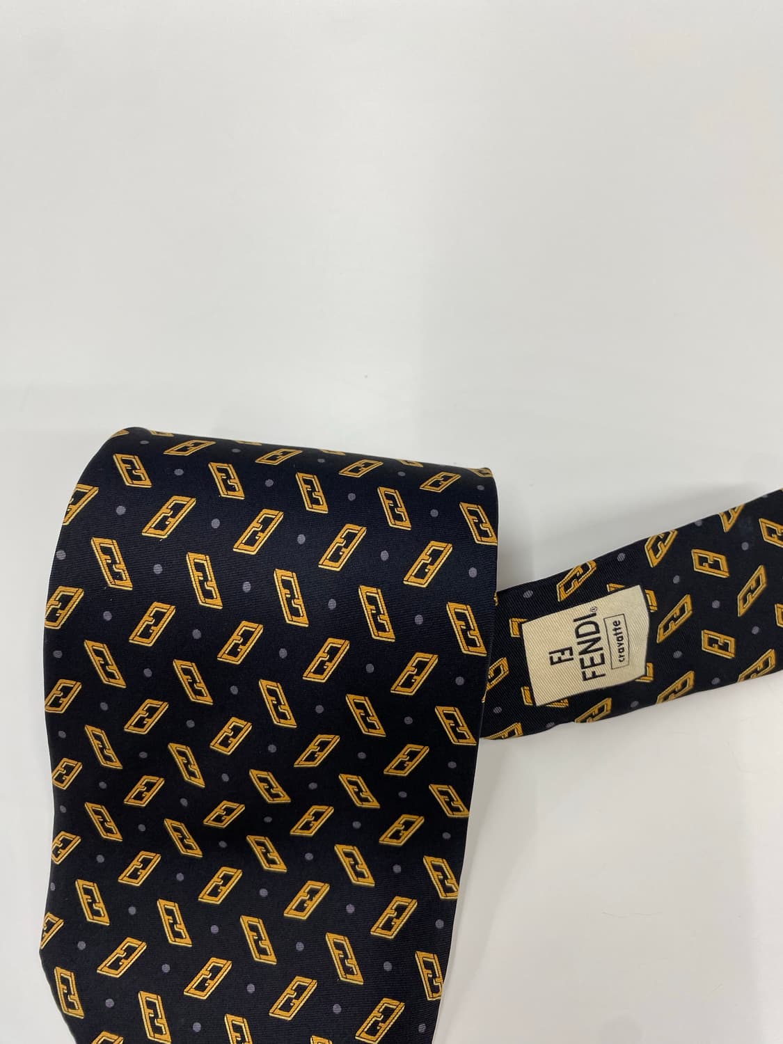 펜디(FENDI) 모노그램 명품 정품 넥타이 상품이미지7