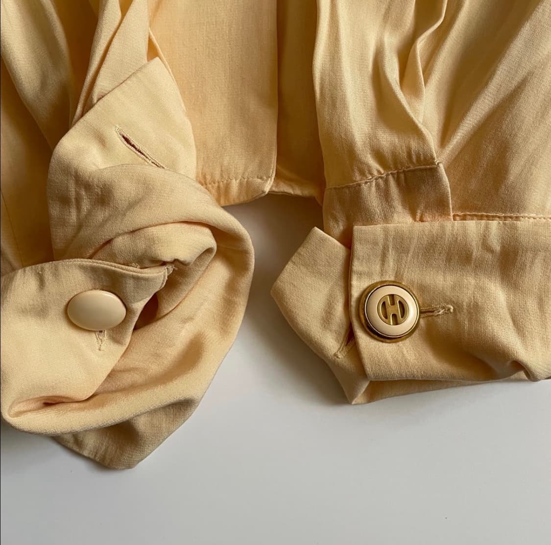 셀린느 비스코스 옐로우 셔츠 상품이미지7