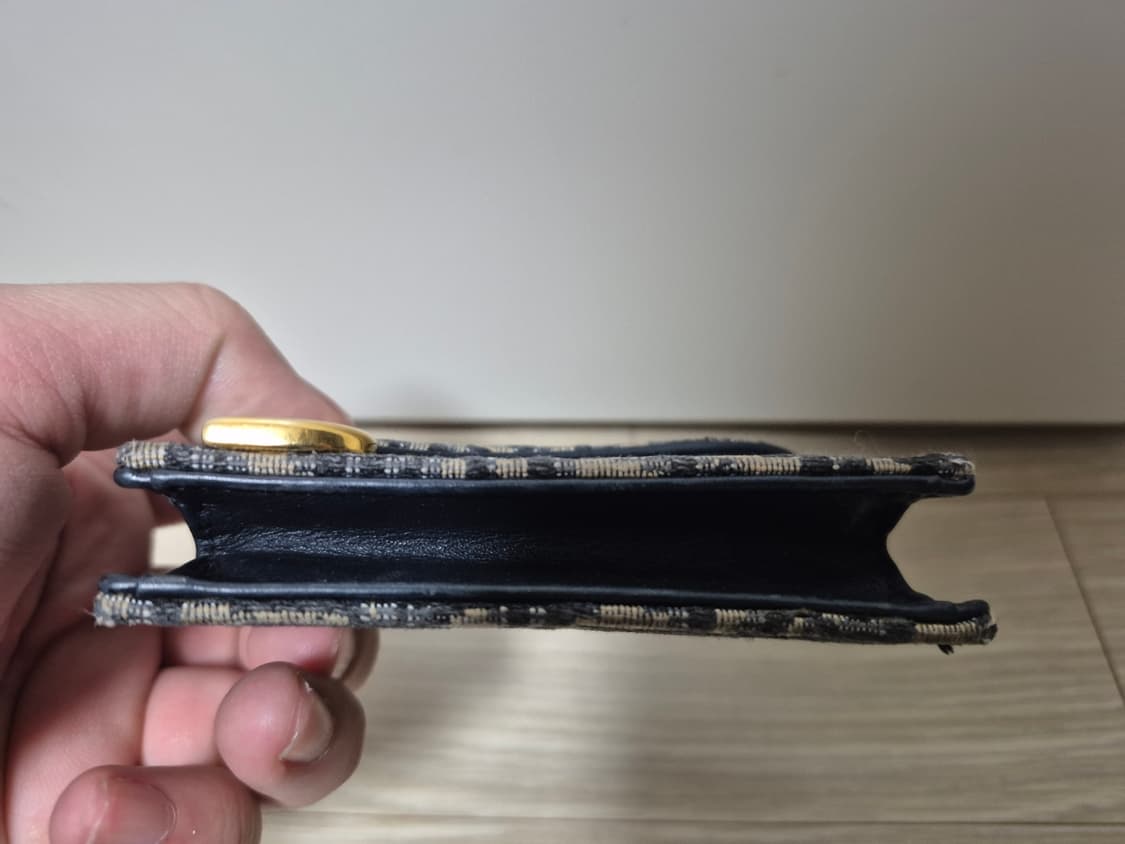 디올 정품 오블리크 새들 카드지갑 팝니다 상품이미지8