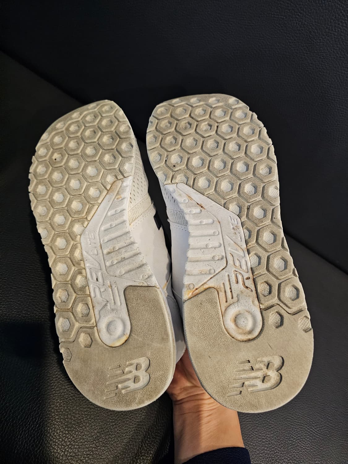 뉴발란스 247 화이트 런닝화 상품이미지8