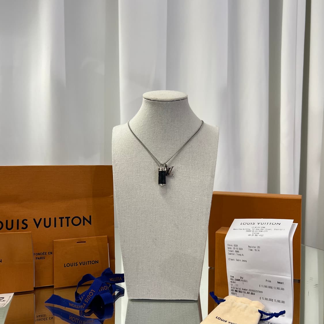 루이비통 모노그램 이클립스 참스 목걸이 상품이미지1