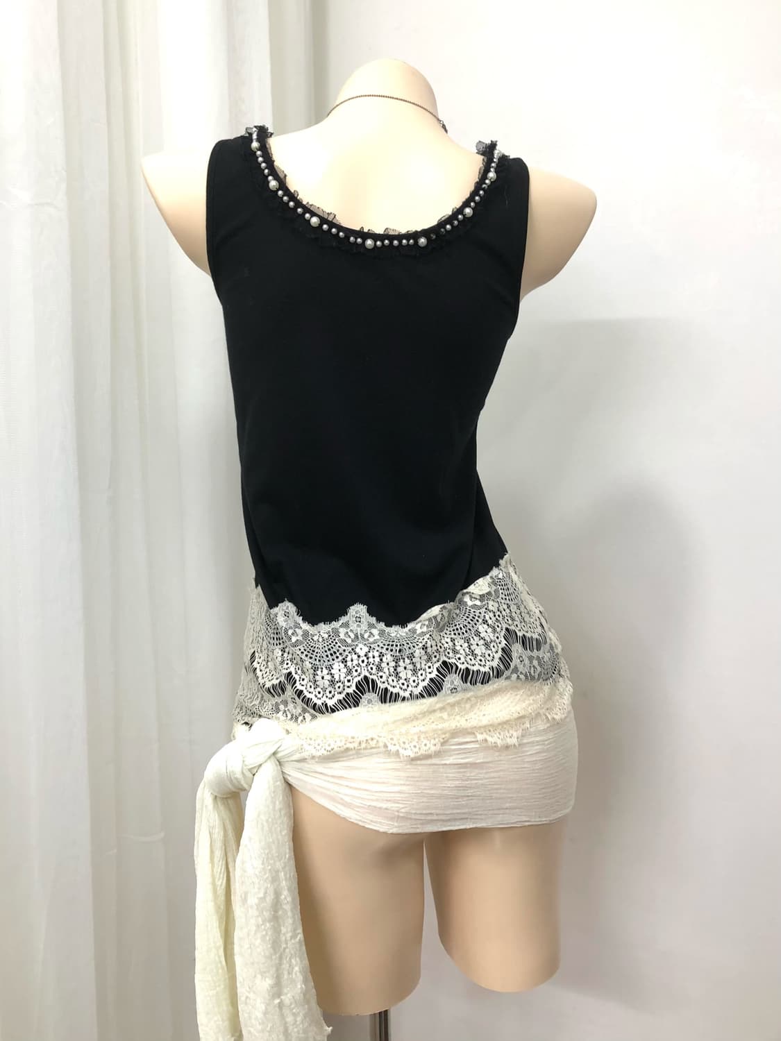 AXES FEMME bead lace sleeveless top 상품이미지3