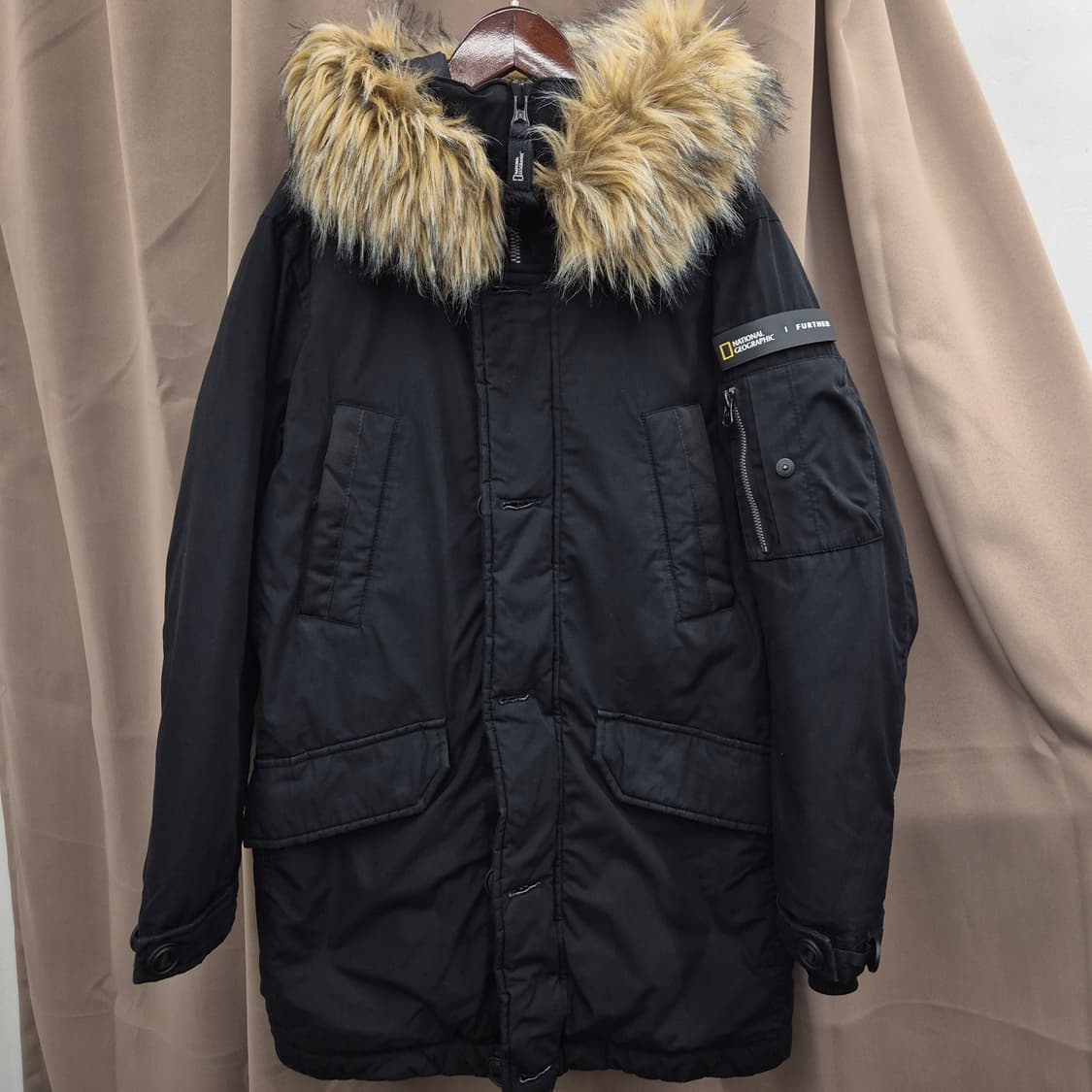 내셔널지오그래픽 블랙 야상 패딩 S/90 상품이미지1