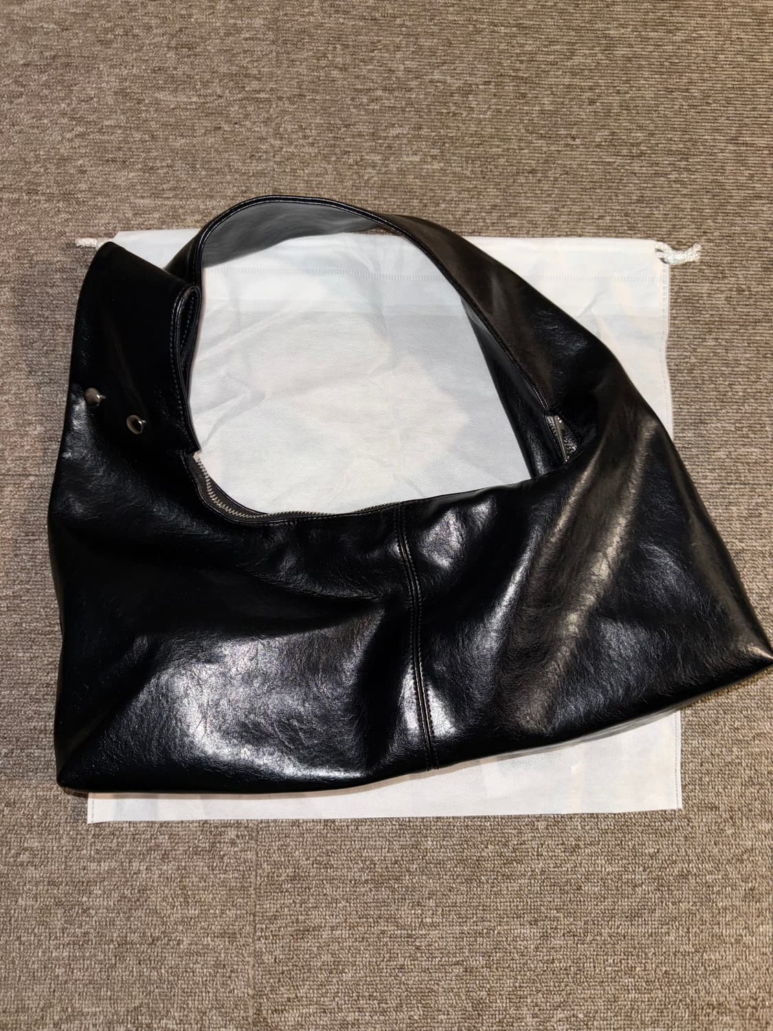 히에타 티나백 블랙 상품이미지4