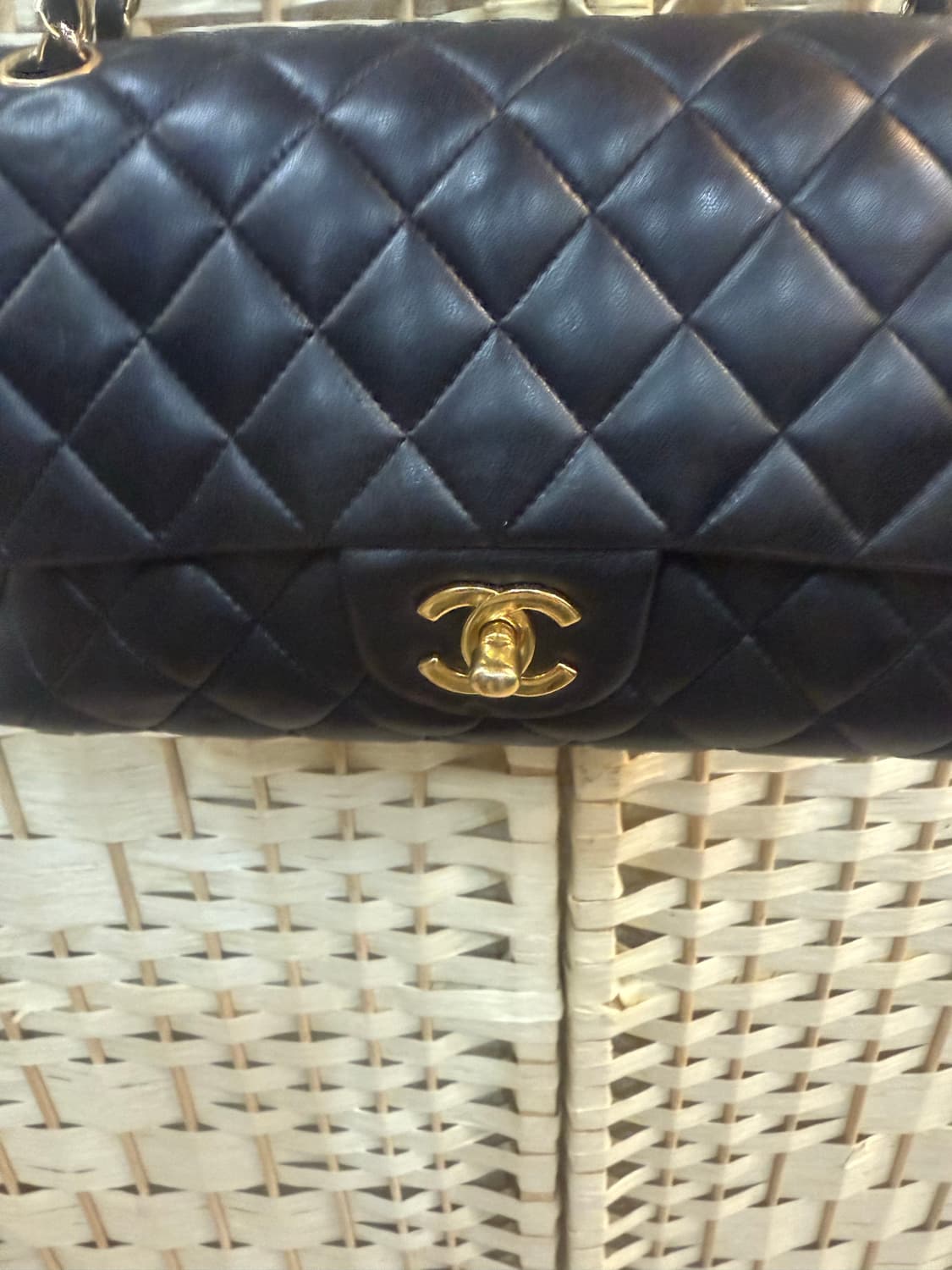정품 샤넬 13번대 램스킨 클래식백 팝니다 상품이미지2