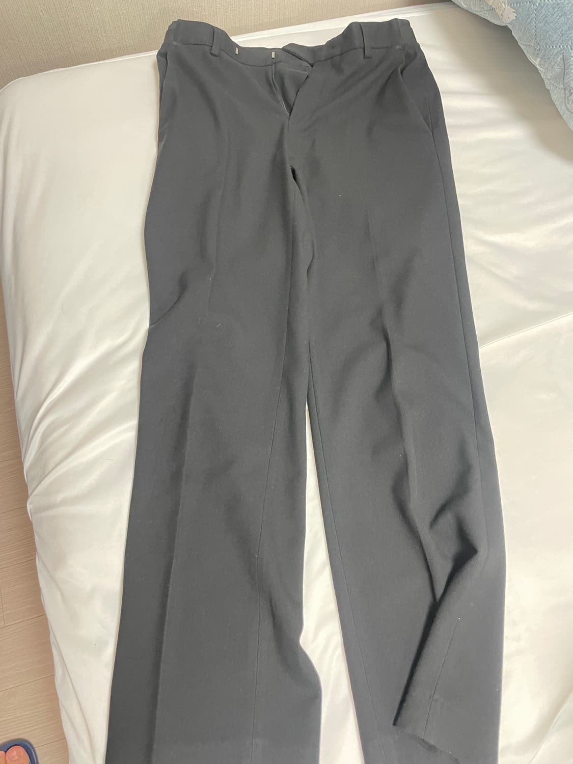 무신사스탠다드 와이드핏 히든밴딩 슬랙스 블랙 28 상품이미지2