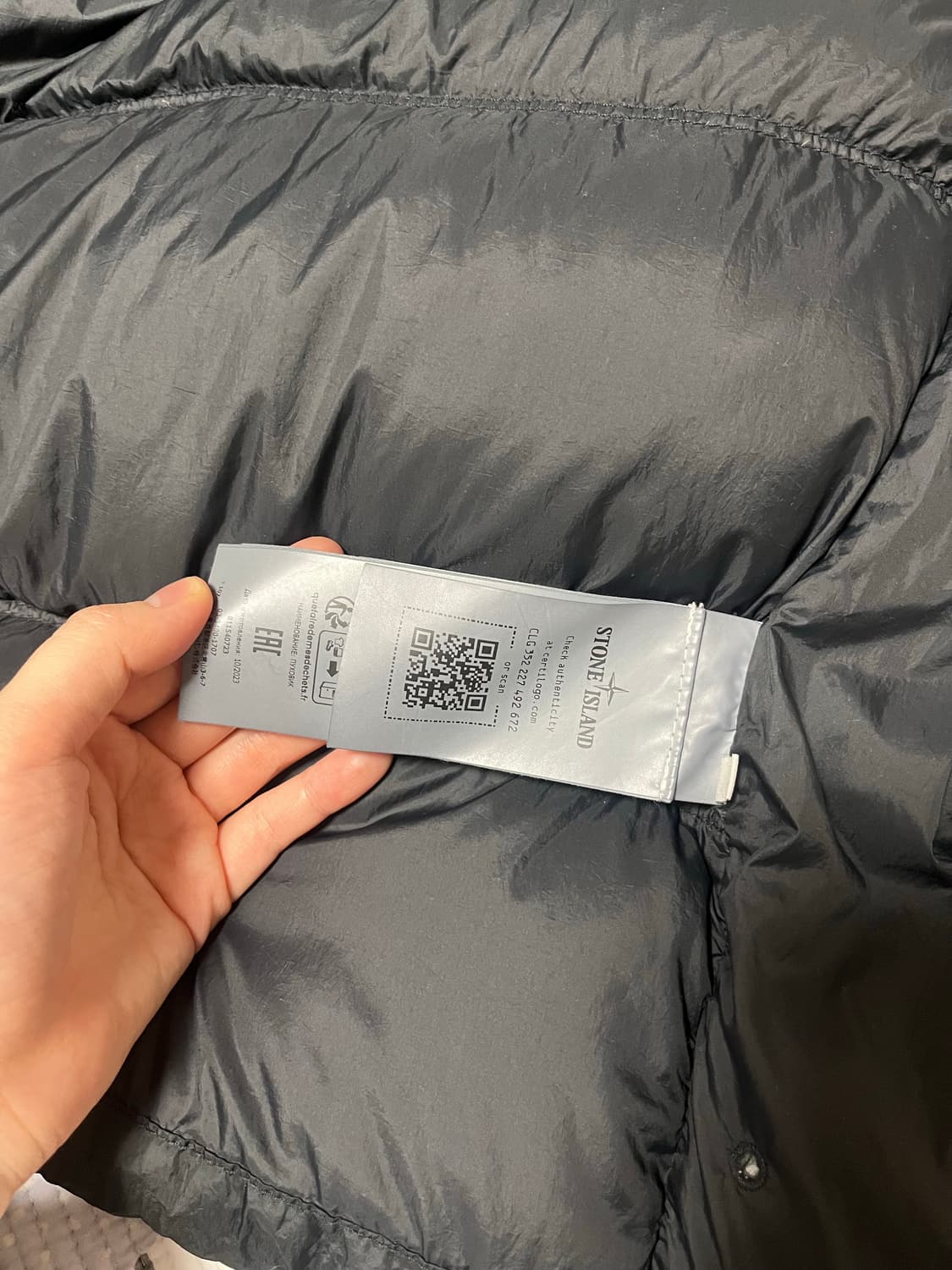 스톤아일랜드 크링클랩스 후드 다운 자켓 블랙 24fw S사이즈 상품이미지5