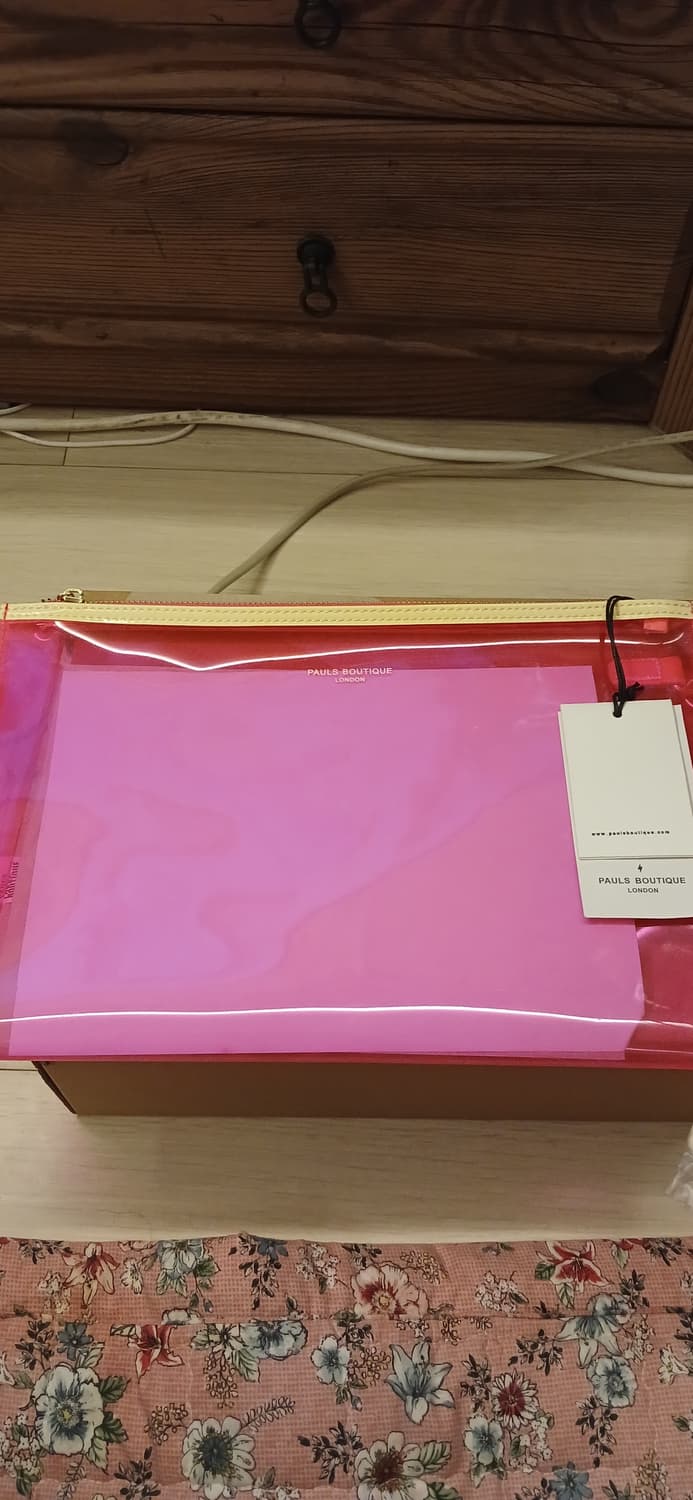 폴스 부띠끄 클러치 상품이미지1