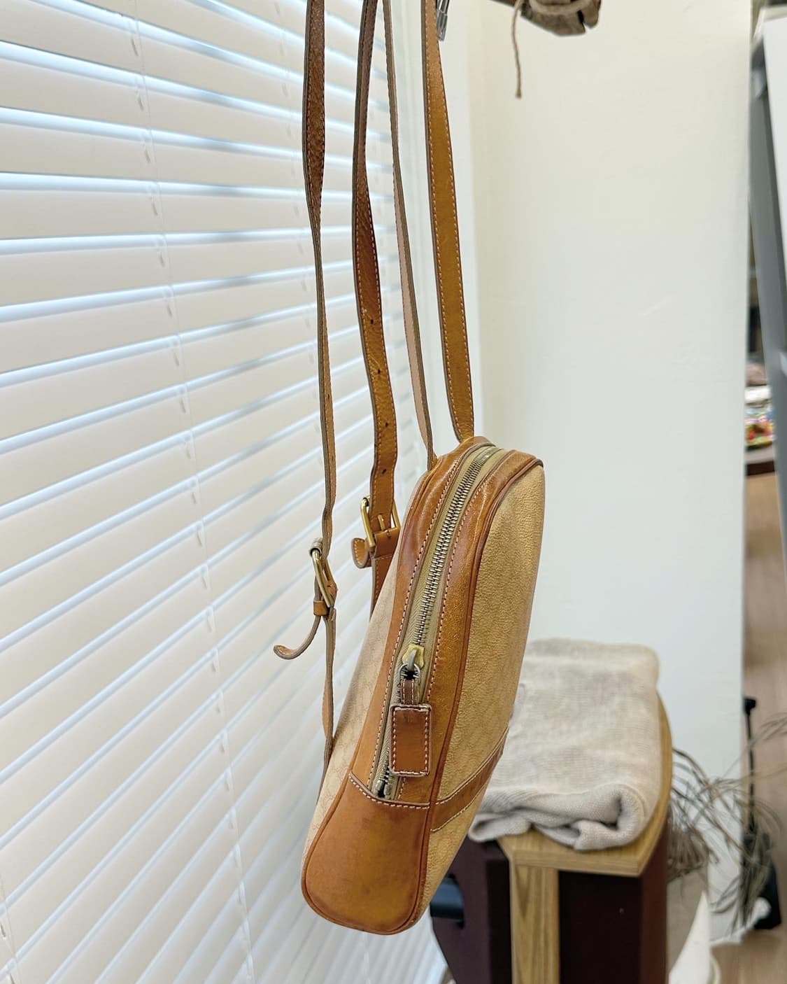 셀린느 베이지 마카담 미니 백팩  상품이미지8