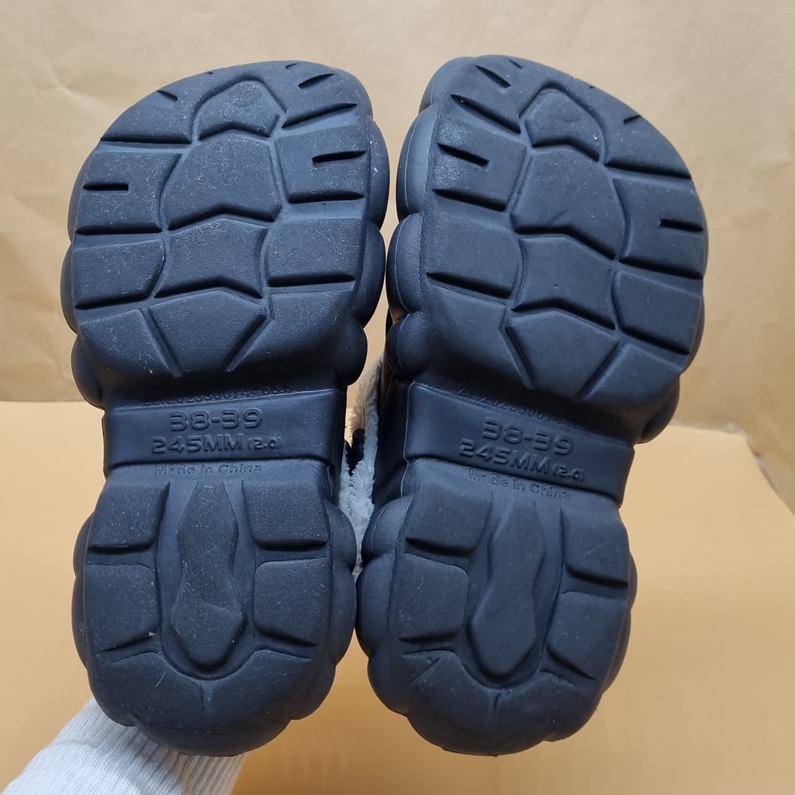 기높이 방안털 샌들245 굽5  상품이미지3