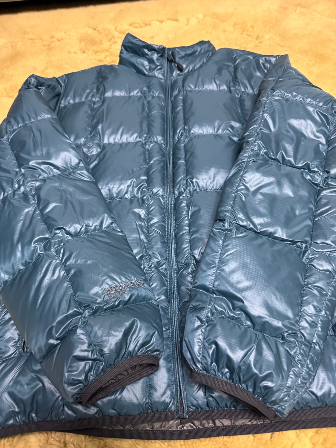 디스이즈네버댓 퍼텍스다운 경량패딩 L 상품이미지2