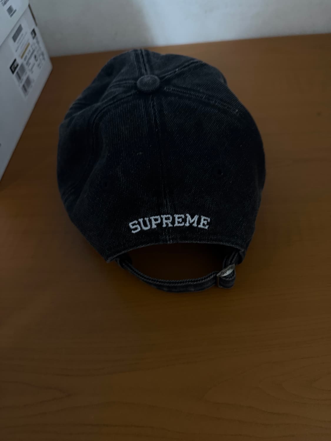 슈프림 피그먼트 S 로고 6-패널 블랙 24FW 상품이미지2