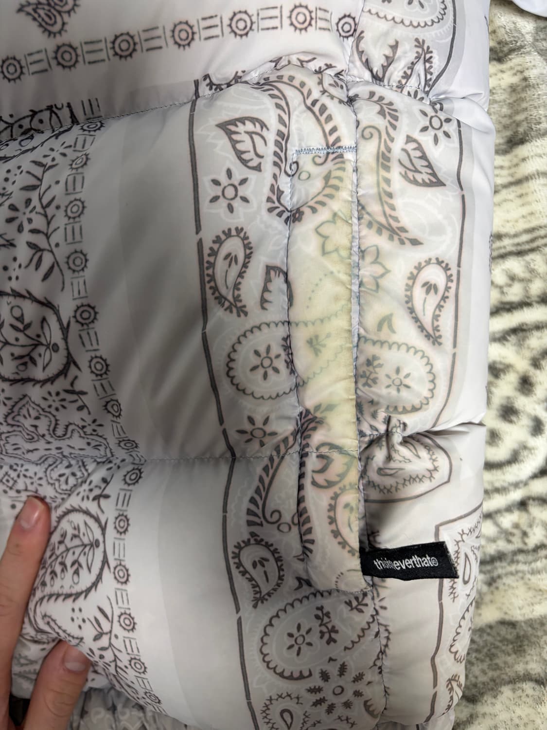 디스이즈네버댓 반다나 패딩 상품이미지3