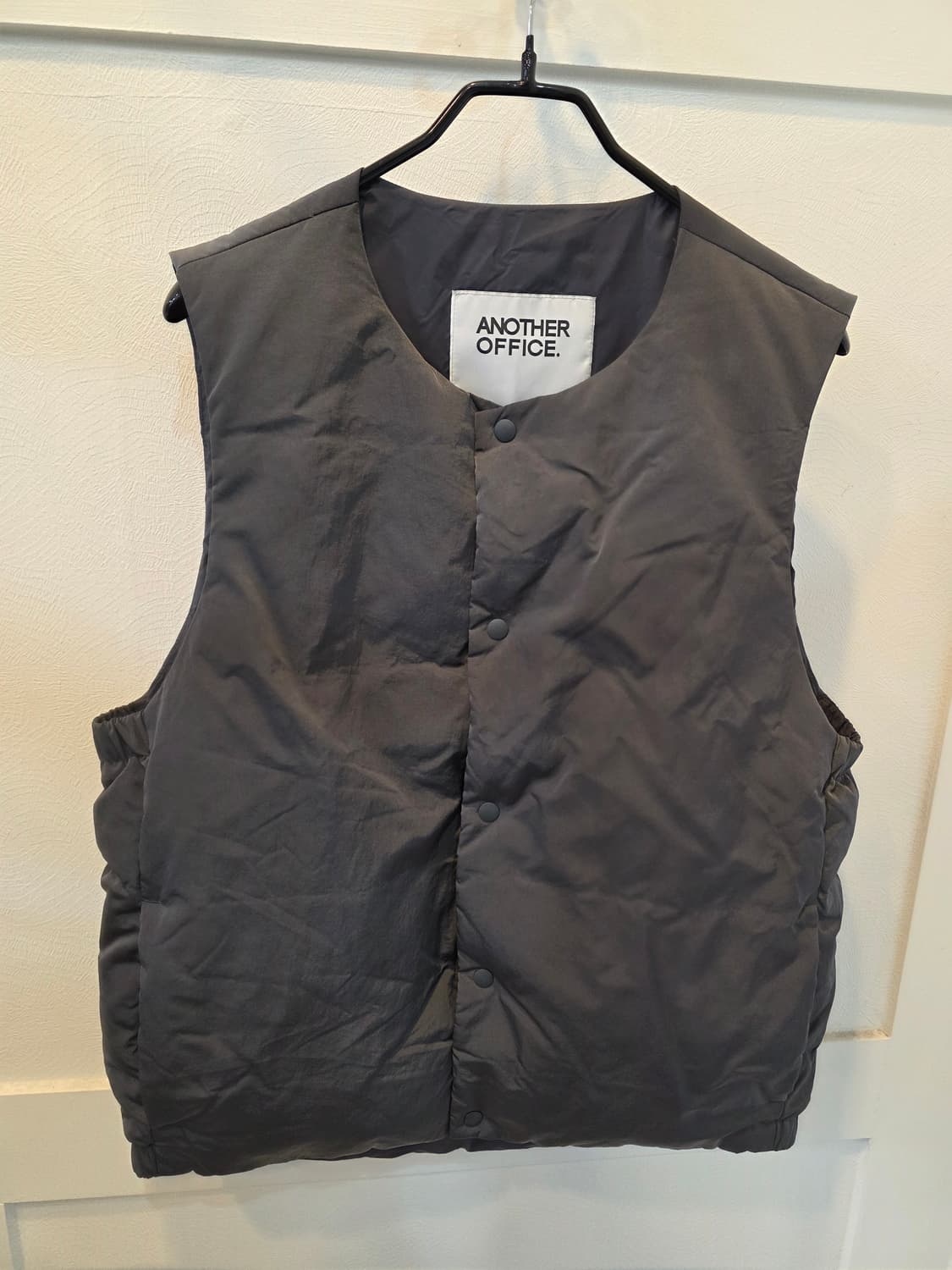 어나더오피스 레이어다운 패딩 조끼 상품이미지2