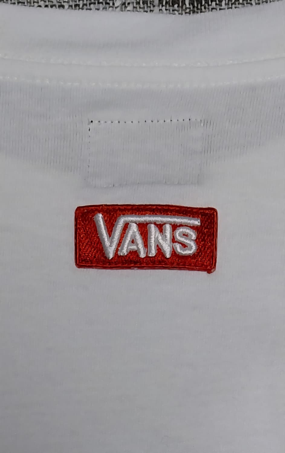 [L] Vans 체커보드 레드 박스로고 자수 반팔 티셔츠 (화이트) 상품이미지8
