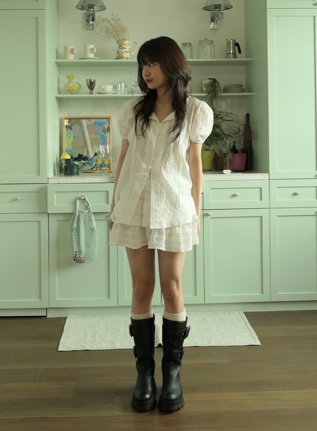 셀리테일즈 RIBBON STRAP BLOUSE (IVORY) 상품이미지1
