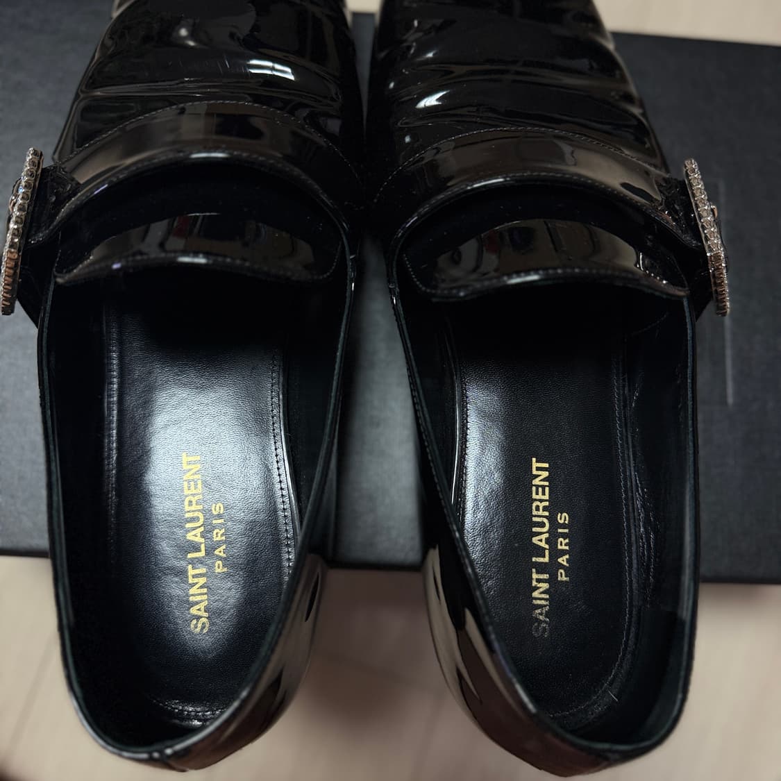 Saint Laurent 생로랑 트리스탄 슬리퍼 페이턴트 레더 로퍼 블랙 상품이미지8