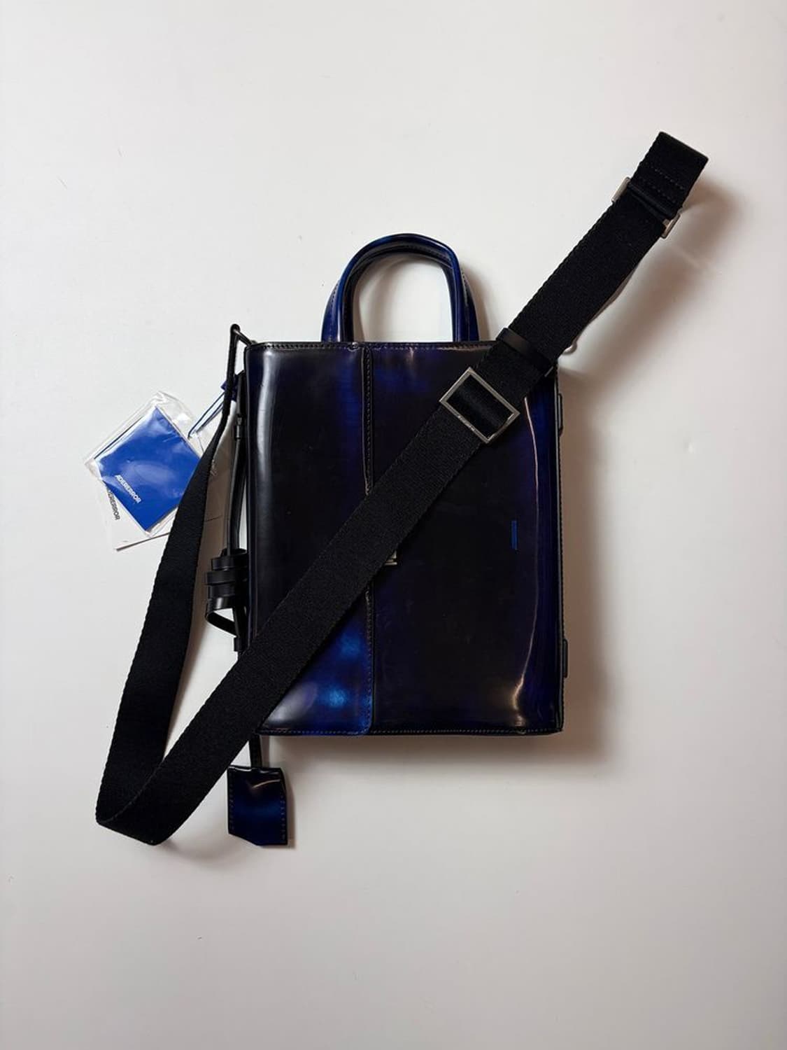 아더에러 마벤 토트백 프로덕트 101 느와르 Q1483 상품이미지1