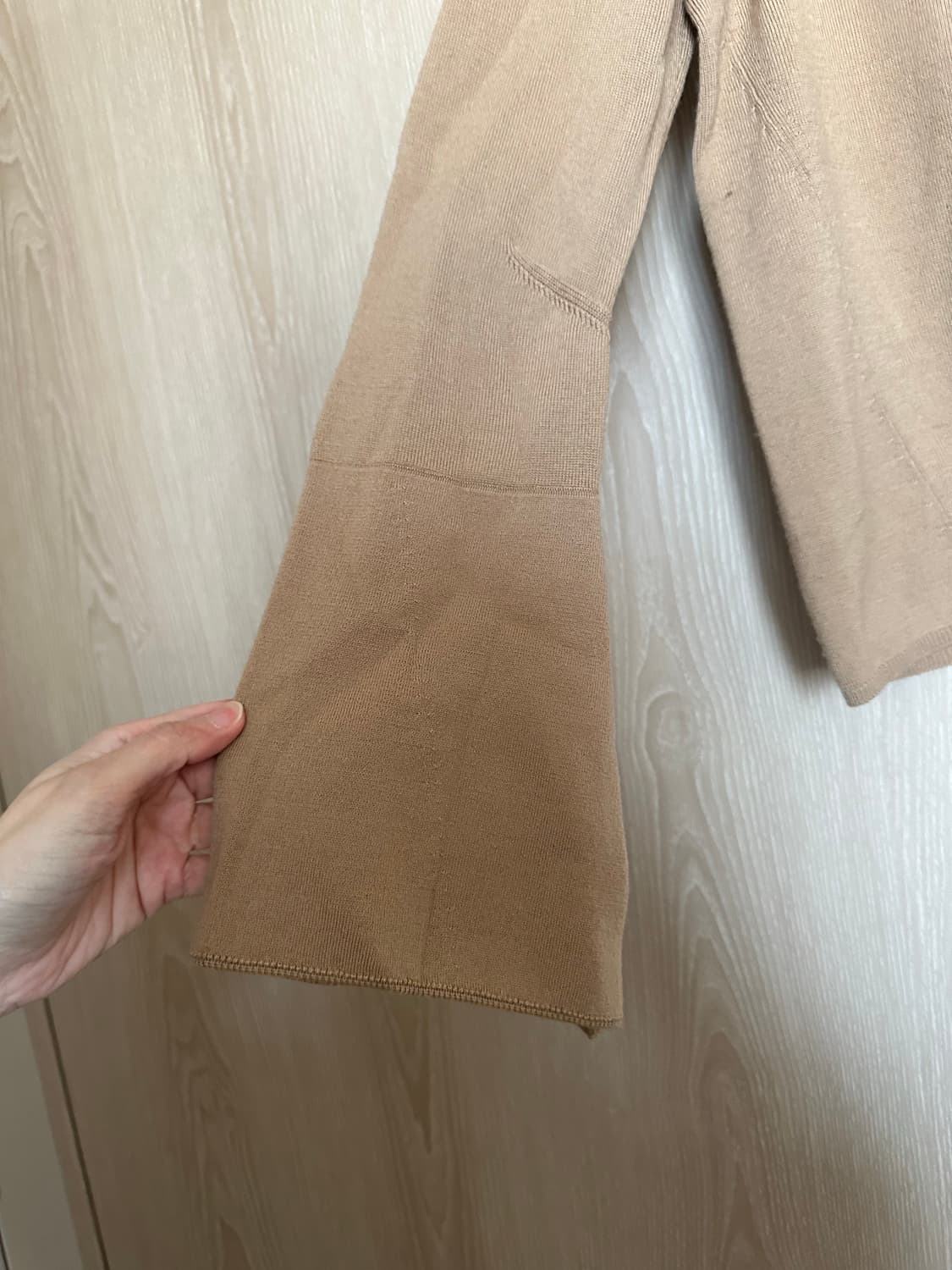 Jw Anderson 니트 여성 상품이미지3