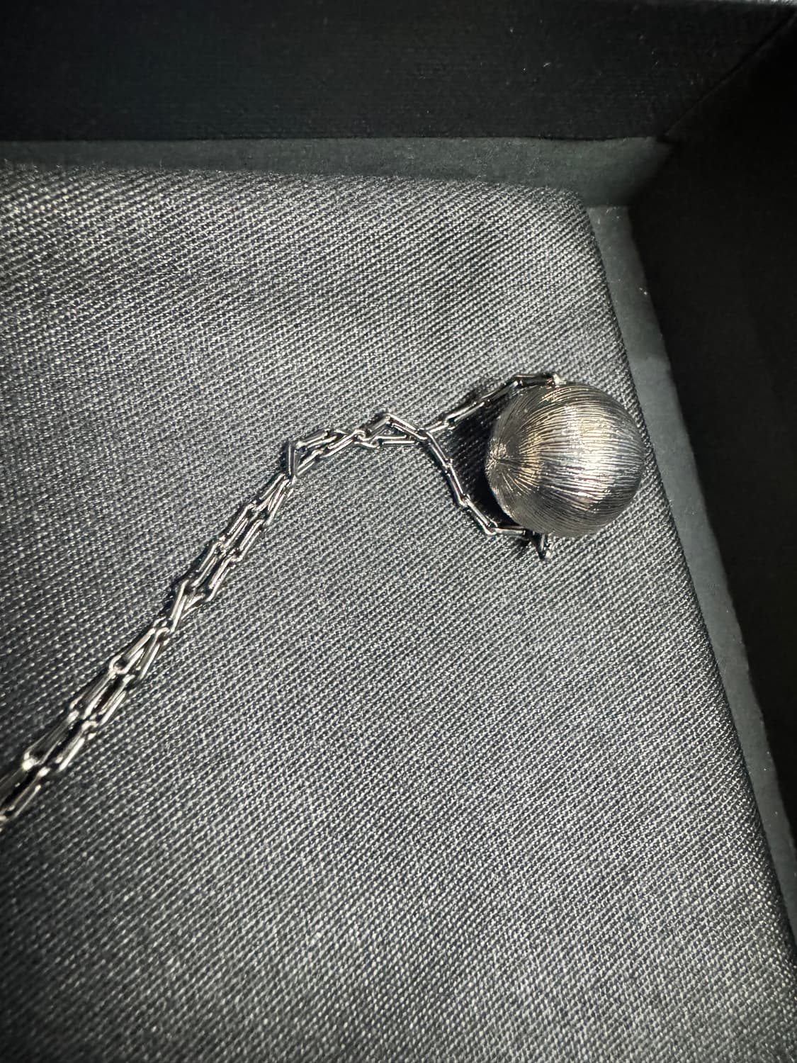 생로랑 스피리컬 참 네클리스  상품이미지2