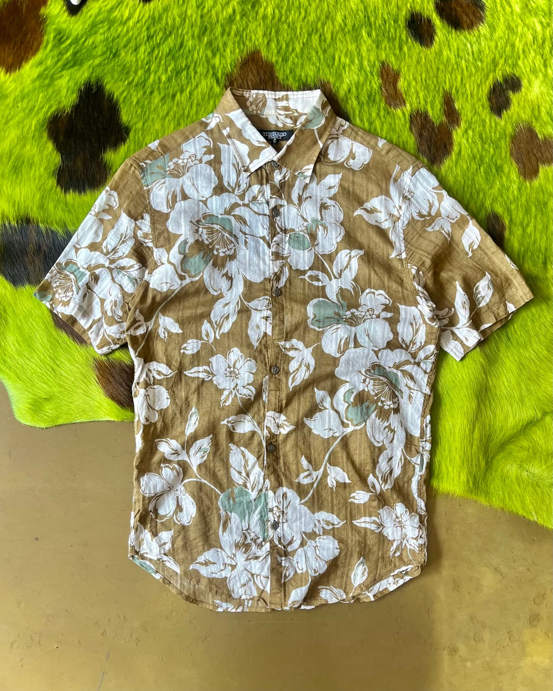 TORNADI MART Floral Pattern 1/2 Shirt 상품이미지3