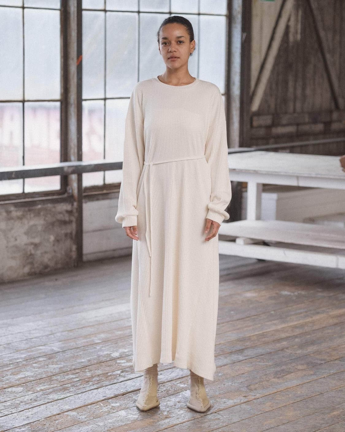 [XXS,XS,S]베이스레인지 25fw Shaw 랩 원피스/오프화이트 상품이미지2