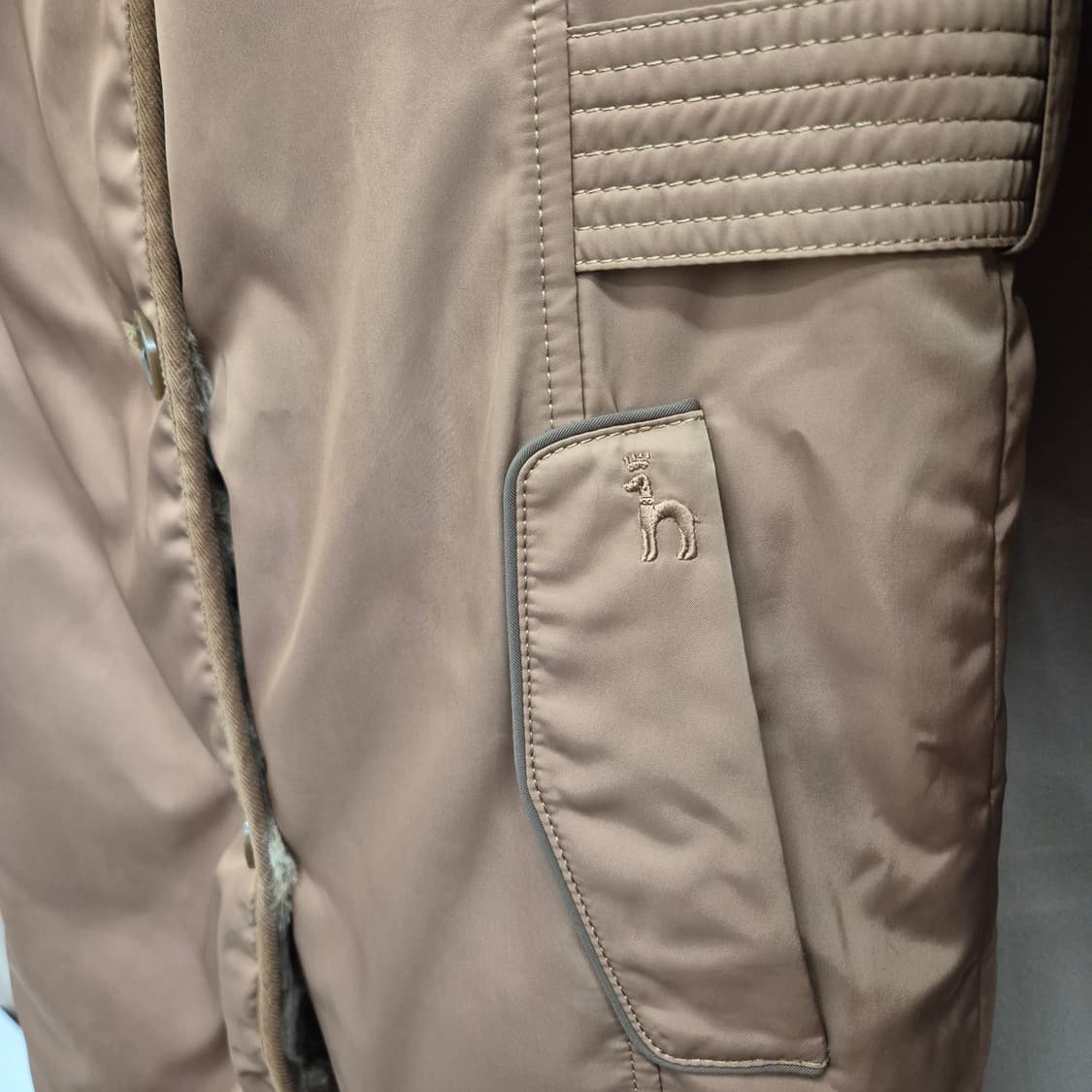 해지스 토끼털 코트 85 상품이미지5