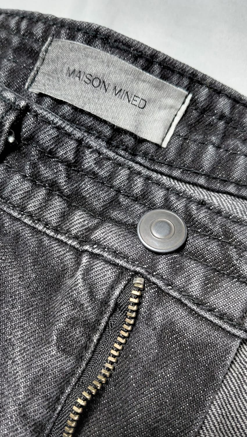 [48] 메종 미네드 센터 프레스 스냅 슬릿 데님 (흑청) 상품이미지4