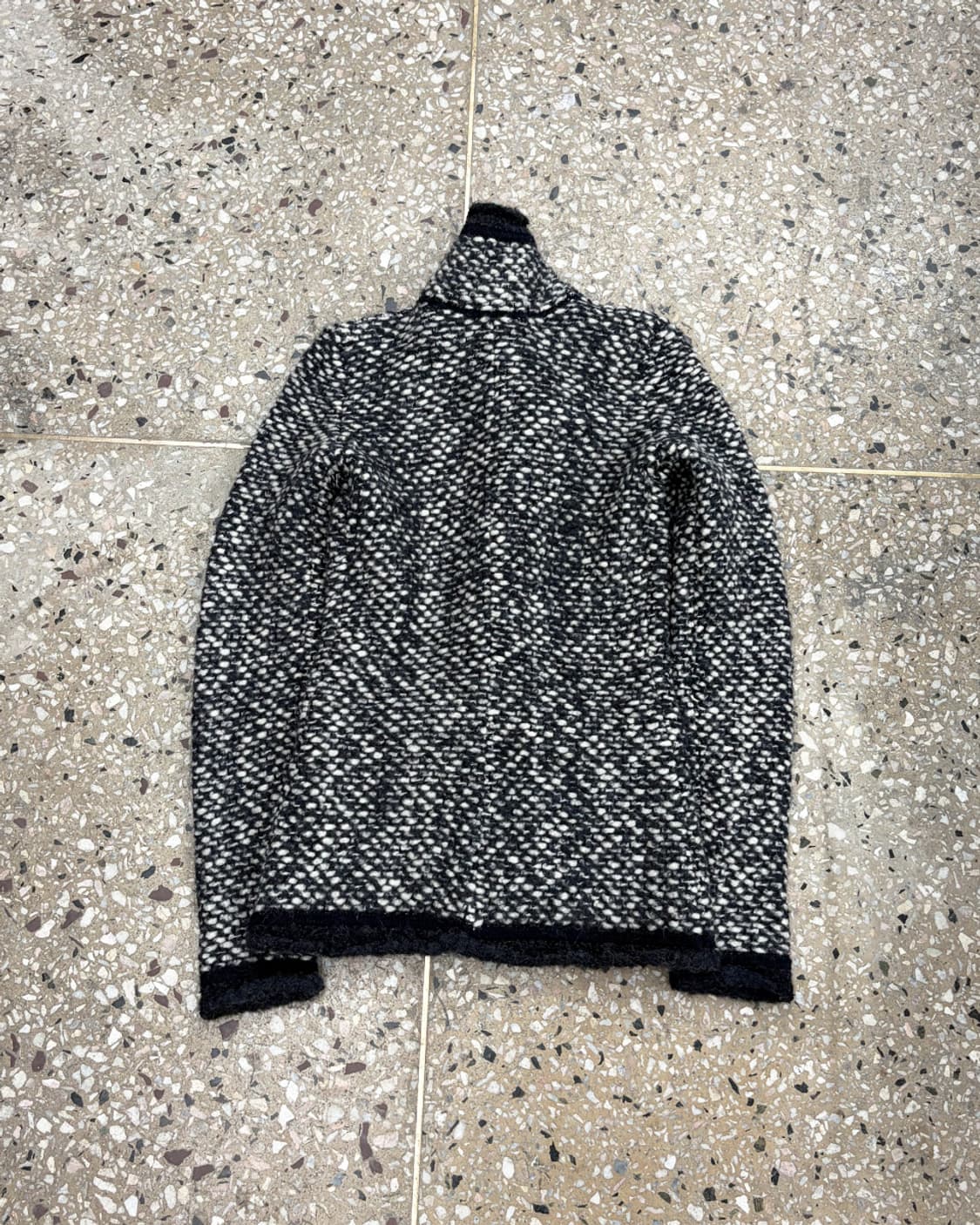 엠포리오 아르마니 트위드 니트 자켓 상품이미지2