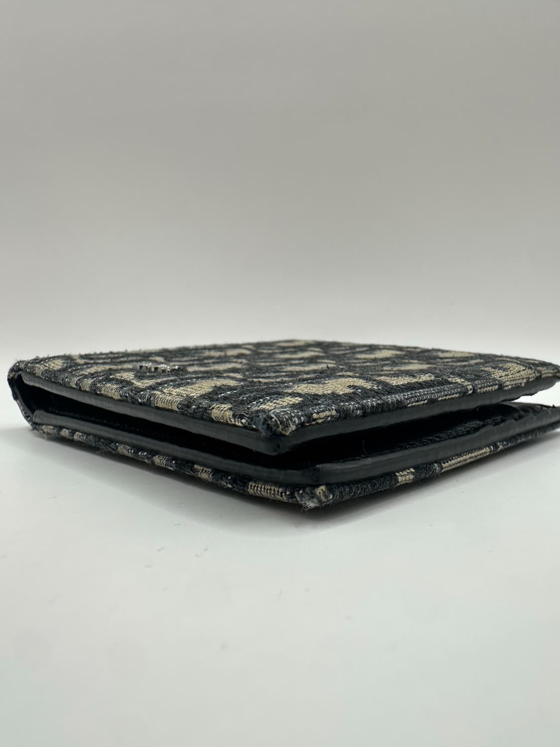 디올 오블리크 반지갑 상품이미지3