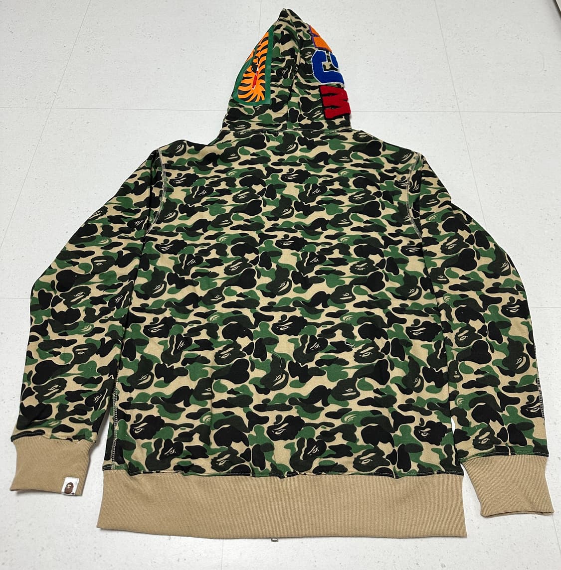 베이프 샤크후드 XL 상품이미지2