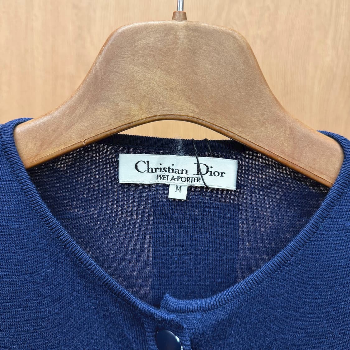 크리스찬 디올 긴팔 니트 가디건 무지 배색 원 버튼 디테일 블루 상품이미지6