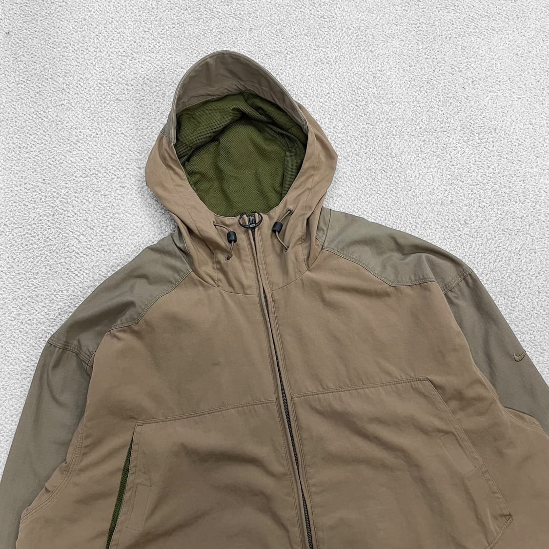 나이키 00s 폴리쉘 후드 자켓 베이지 카키 상품이미지2