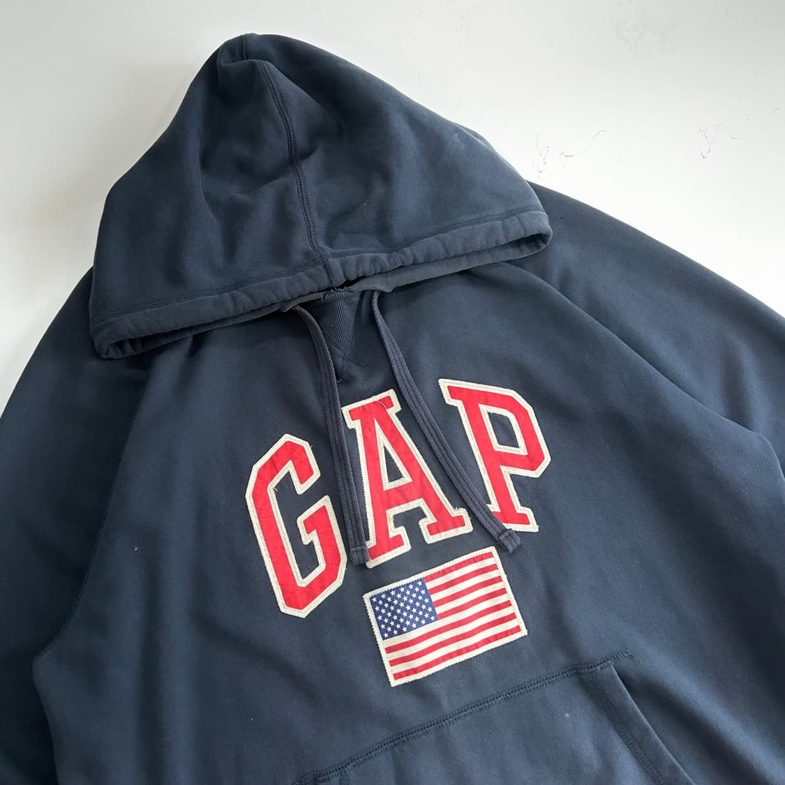 Gap 갭 레드로고 성조기 네이비 후드티 상품이미지4