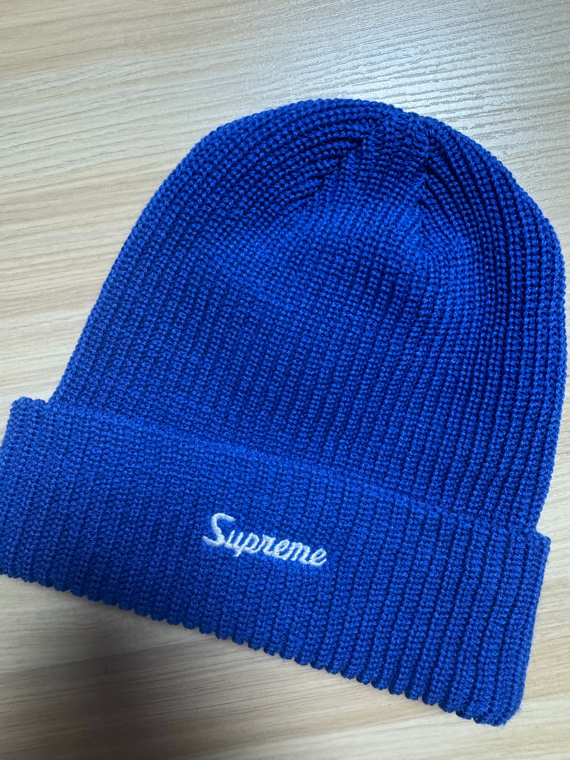 슈프림 비니 블루 24FW 상품이미지1