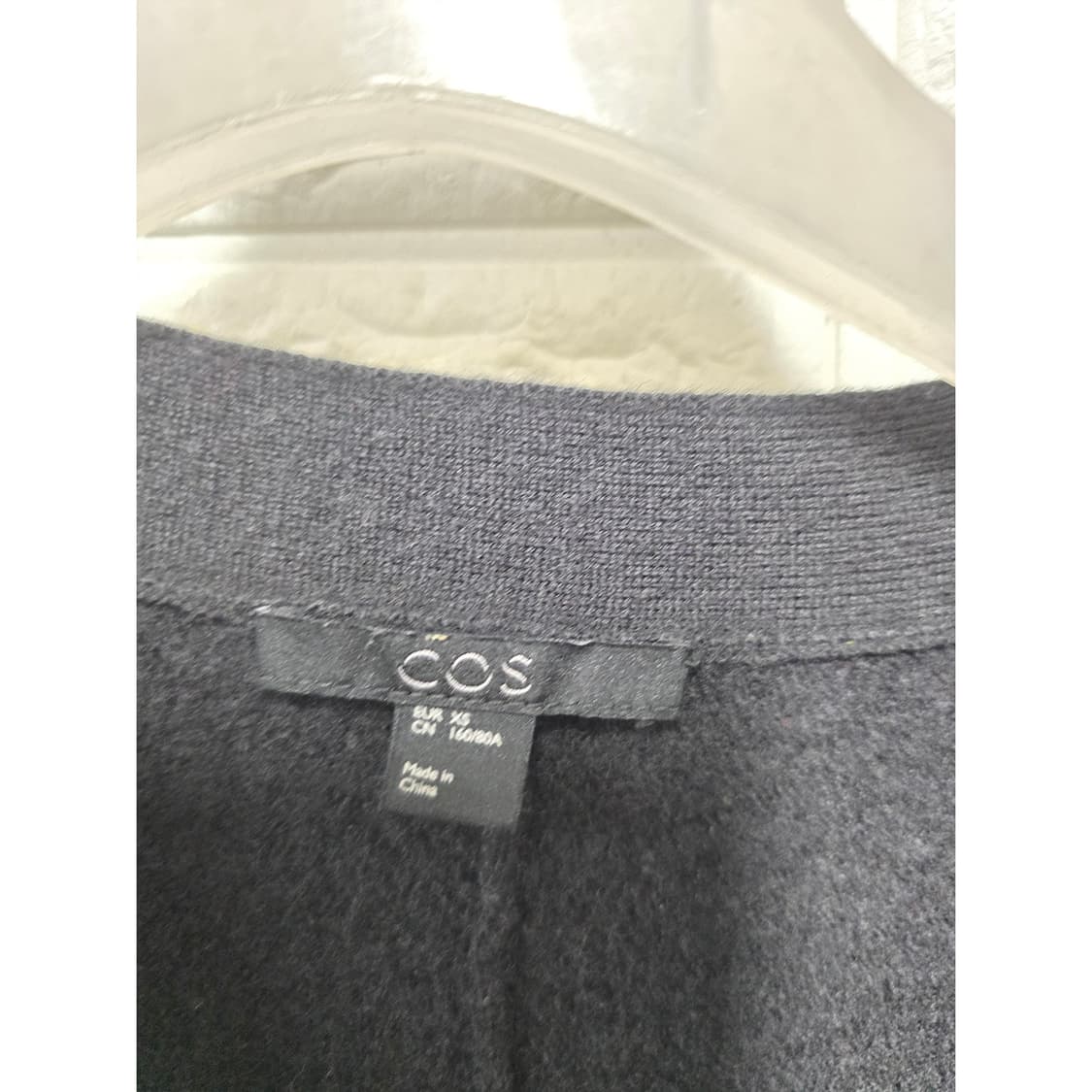 택포// COS 코스 블랙 울 가디건 S 상품이미지2