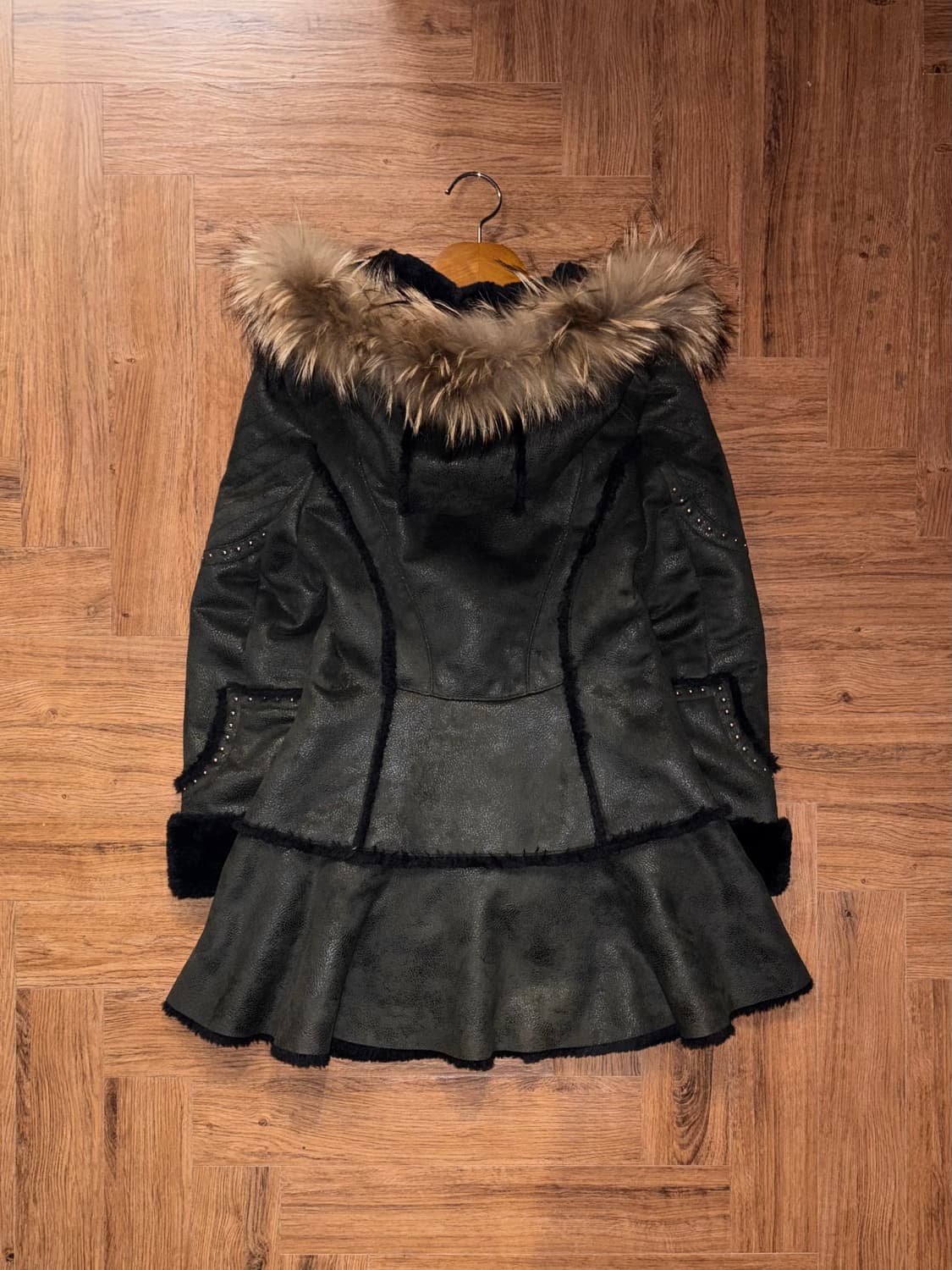 에고이스트 퍼 트리밍 무스탕 상품이미지8