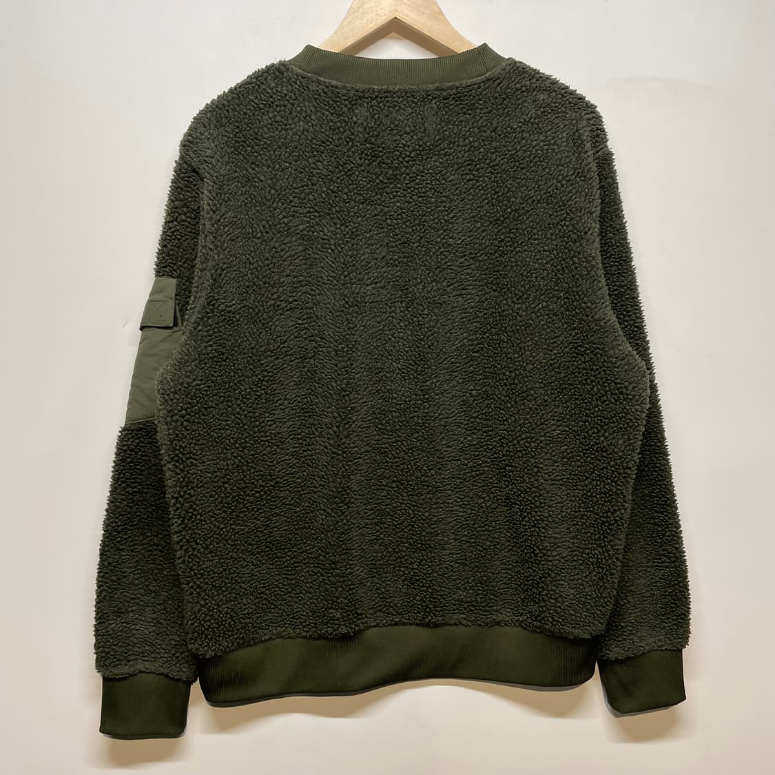 CKJ 캘빈클라인진 플리스 맨투맨 상품이미지3